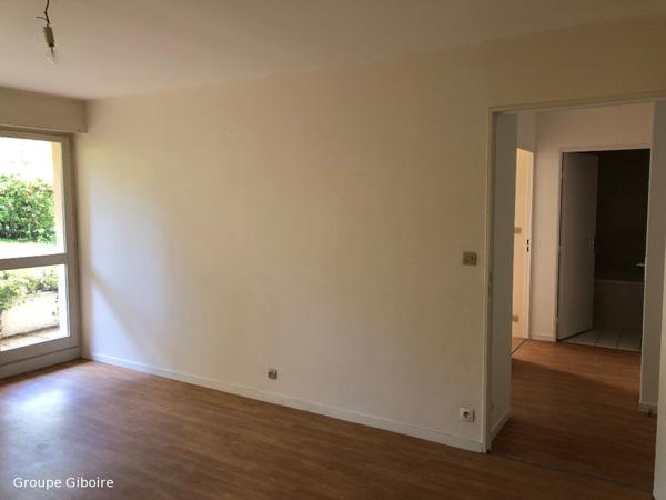 Appartement T2 à louer - 46 m² (réf : 538307)
