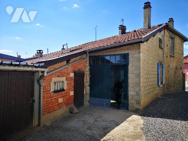 Ancerville maison de village avec de beaux volumes