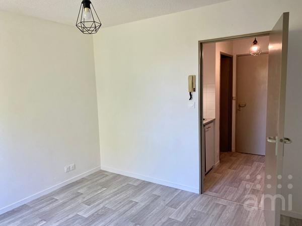 Appartement Niort 1 pièce(s) 20 m2