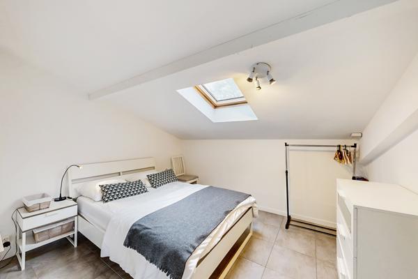 Maison 220m2 avec en 3 logements indépendants 