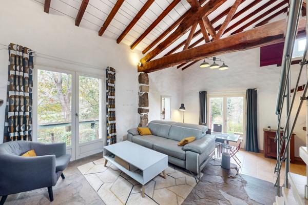 Maison 220m2 avec en 3 logements indépendants 