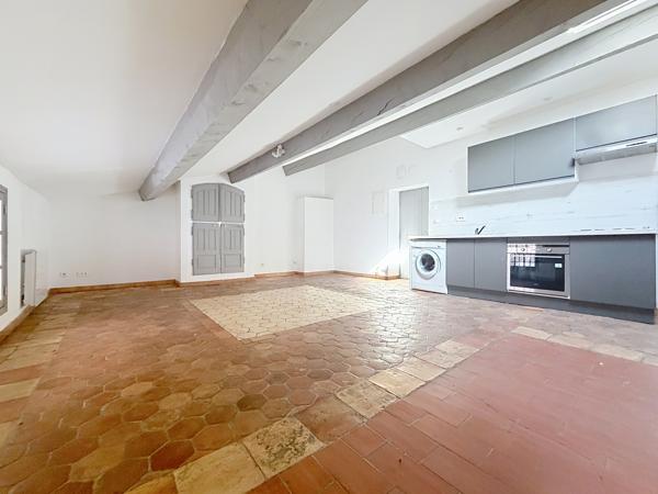 BEAUCAIRE CENTRE – T3 LIBRE – IDÉAL INVESTISSEMENT OU PREMIER ACHAT