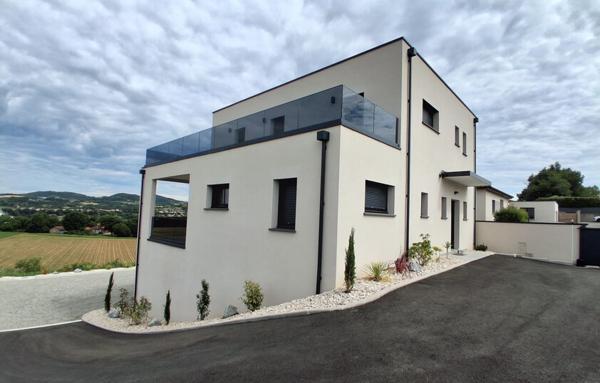 MAISON CONTEMPORAINE DE 178 M2 SUR LES HAUTEURS DE  SAINT DONAT SUR L'HERBASSE