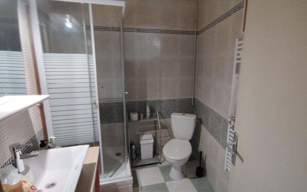 Maison à vendre    4 pièces •  Terrasson-Lavilledieu