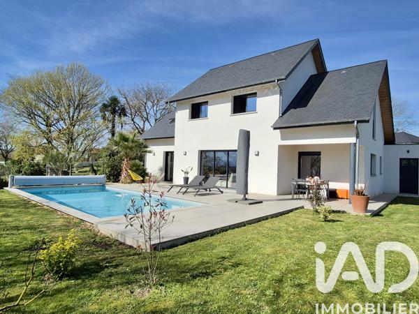 Maison à vendre 7 pièces 162 m² Sauvagnon