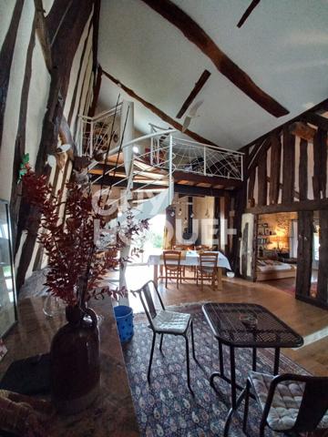 A 20 MN DE LIBOURNE PROCHE COMMERCES;