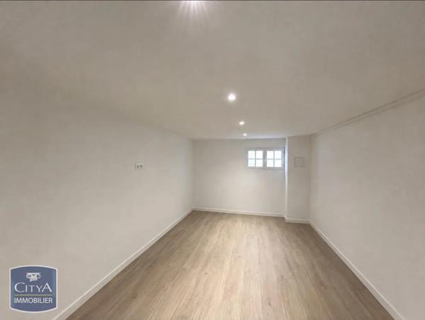 Maison à louer 4 pièces 83.4m² Firminy (42700)