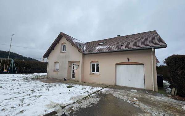 Maison à louer    5 pièces •  Saint-Léonard