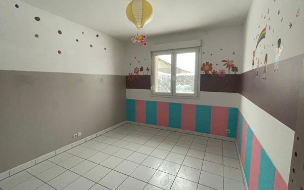 Maison à louer    5 pièces •  Saint-Léonard