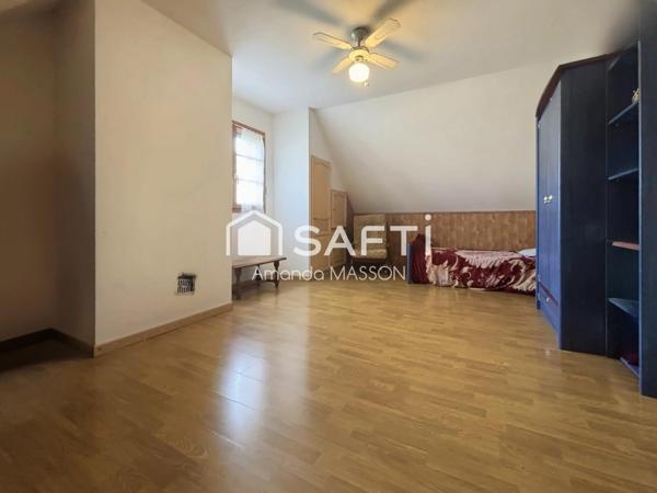 Maison 4 chambres - Vie possible en rez-de-chaussée - Garage et extérieur !