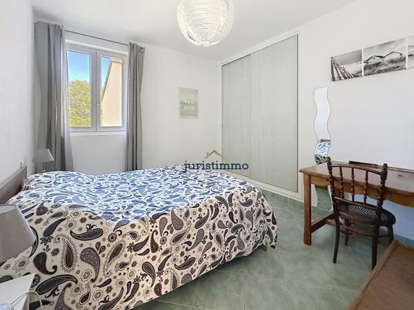 Saint-Restitut (26130) Belle villa avec piscine et studio dans environnement naturel préservé