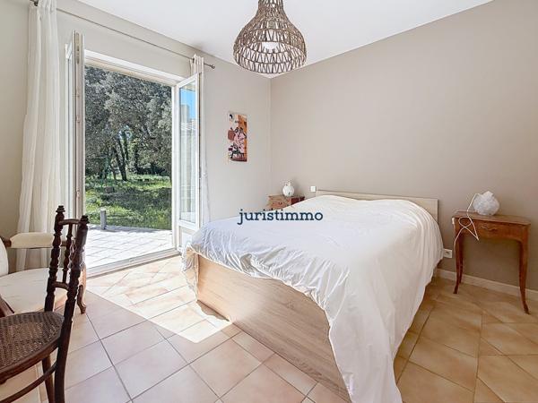 Saint-Restitut (26130) Belle villa avec piscine et studio dans environnement naturel préservé