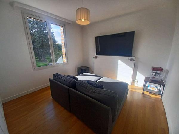 PROPRIETE - MAISON DE MAITRE L'AIGLE 12 pièce(s) 285 m2 avec piscine couverte