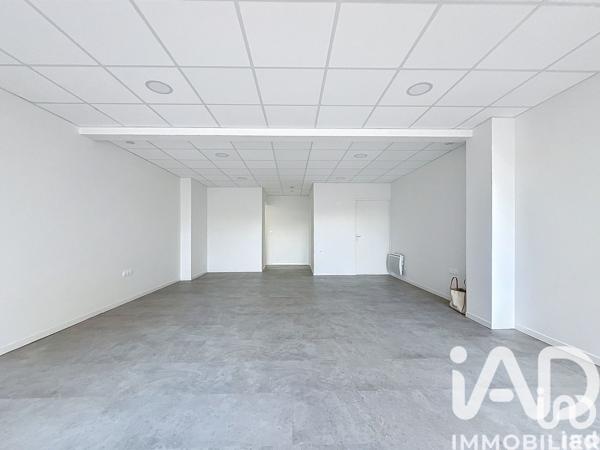 Murs commerciaux  à vendre 123 m² Suresnes