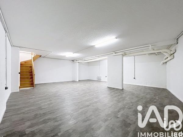 Murs commerciaux  à vendre 123 m² Suresnes