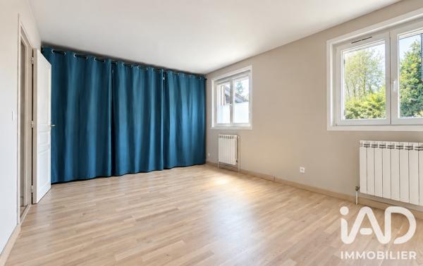Maison à vendre 5 pièces 138,96 m² Châtel-Guyon