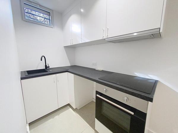 Beau 2 pièces ou Grand studio de 35 m2 refait à neuf - proche RER B, Résidence calme et arborée.