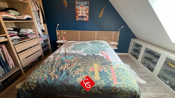 Maison contemporaine double garage-atelier-pièce de loisir- en exclusivité SOUS-COMPROMIS