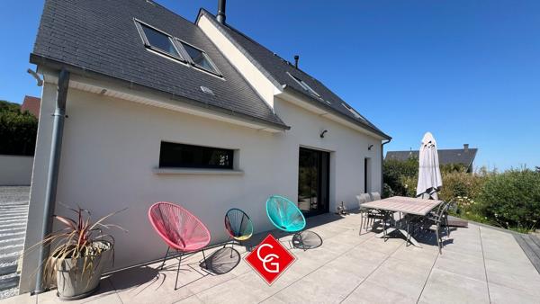 Maison contemporaine double garage-atelier-pièce de loisir- en exclusivité SOUS-COMPROMIS