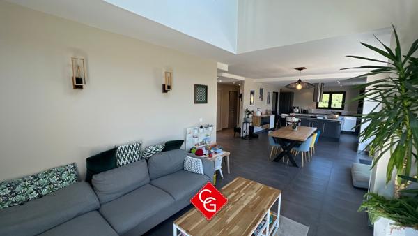 Maison contemporaine double garage-atelier-pièce de loisir- en exclusivité SOUS-COMPROMIS