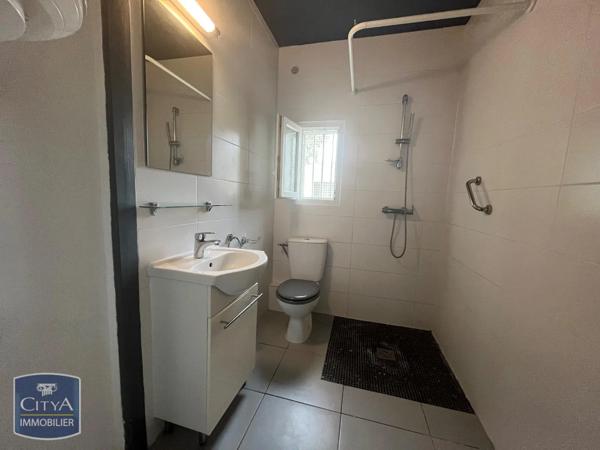 Appartement à louer 2 pièces 45.28m² Istres (13800)