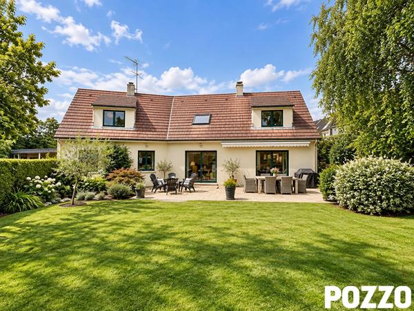 A Vendre - Avranches - Maison 6 pièces de 188 m² - Vie de plain pied !! AVRANCHES