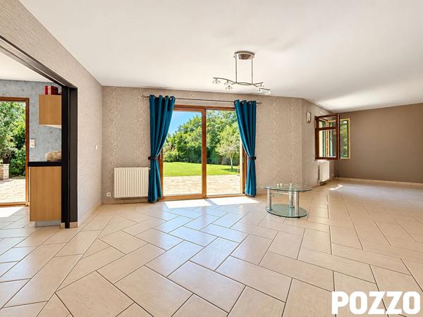 A Vendre - Avranches - Maison 6 pièces de 188 m² - Vie de plain pied !! AVRANCHES