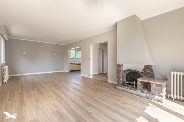 Maison à vendre |                                       Salles |                                        5 pièces  |  158 m²