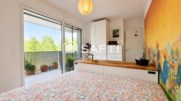T3/T4 récent, 86 m², ascenseur,  2 balcons, 2 parkings