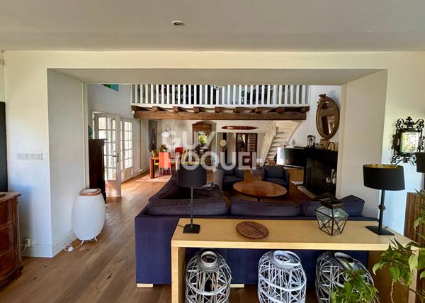 Maison de caractère 210 m² avec piscine - Secteur prisé du Payaud à Puilboreau