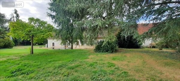 Corps de ferme à vendre à Poulaines dans l'Indre (36210), ref : 021/1510