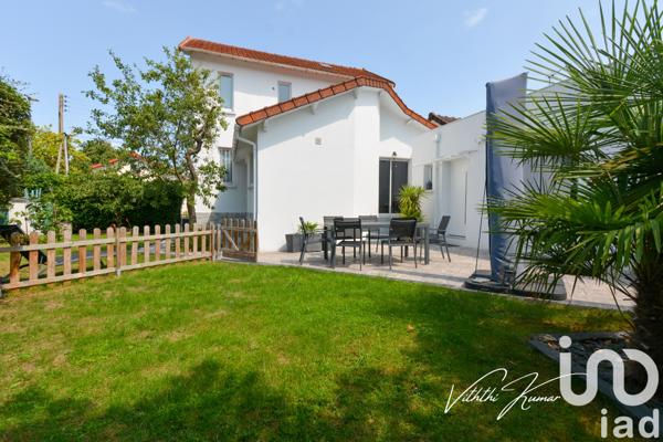 House for sale 5 rooms 144 m² Aulnay-sous-Bois