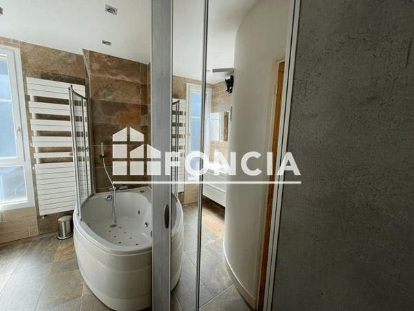 Location Appartement 2 pièces 40.37 m² - 7 AVENUE DE LA PAIX Montrouge 92120