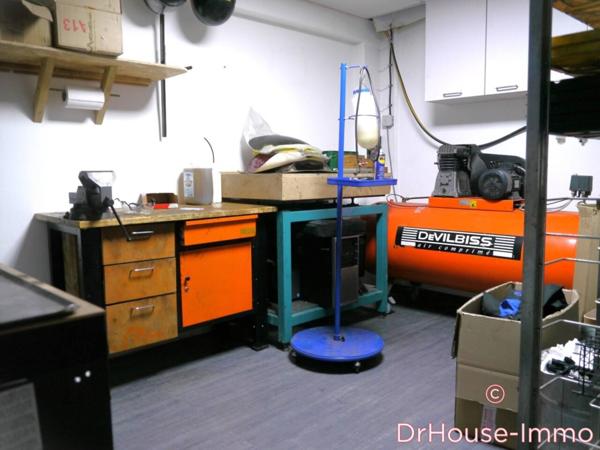 Loft / Atelier à vendre 4 pièces de 147 m²