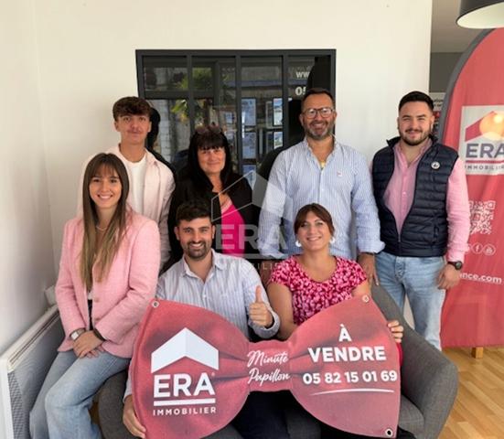 Vente immeuble avec appartement, local commercial et dépendances à aménager