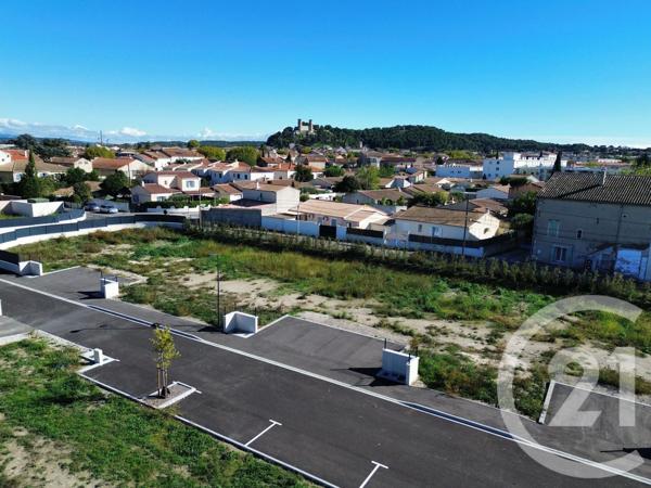 Terrain à vendre  207 m 2   CHATEAURENARD  - 13