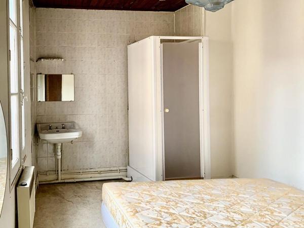 Vente maison de ville centre de Cahors, 2 chambres, 55 m2 avec cave