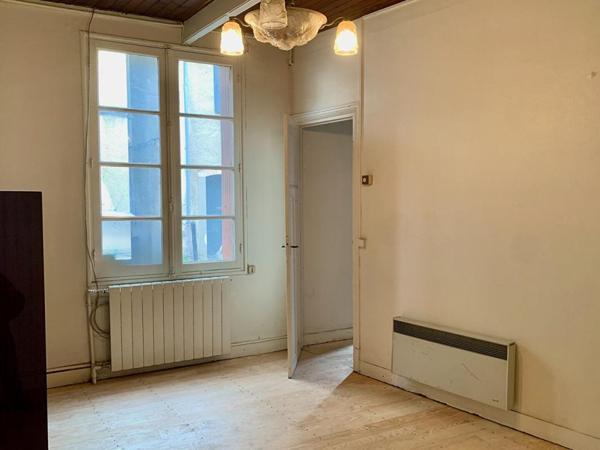 Vente maison de ville centre de Cahors, 2 chambres, 55 m2 avec cave