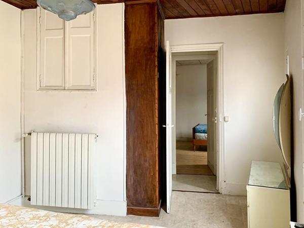 Vente maison de ville centre de Cahors, 2 chambres, 55 m2 avec cave