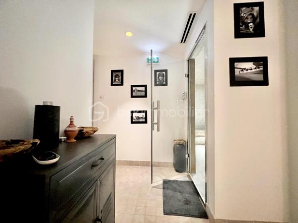 Immeuble mixte de 783 m²