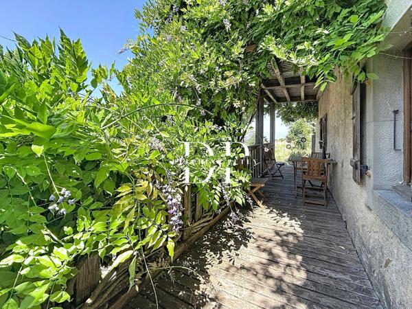 Lucinges, Maison à vendre 4 pièces de 134 m2 (74) Terrain d'env. 450 m2