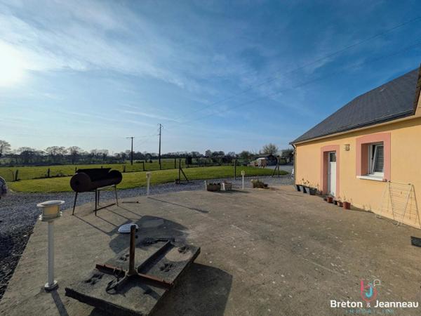 Maison de plain-pied sur 1 ha 74 secteur Evron