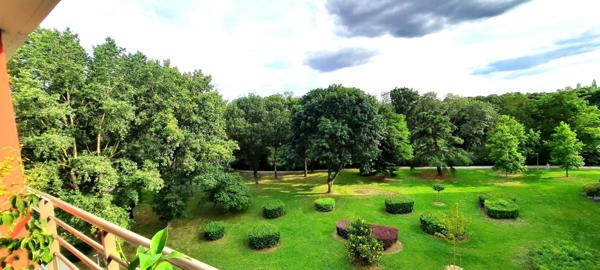 APPARTEMENT F4 83 m² 3 CHAMBRES AVEC VUE SUR VERDURE, 5 mn SEULEMENT A PIED DU TRAMWAY T12 !!!!