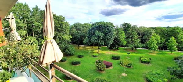 APPARTEMENT F4 83 m² 3 CHAMBRES AVEC VUE SUR VERDURE, 5 mn SEULEMENT A PIED DU TRAMWAY T12 !!!!
