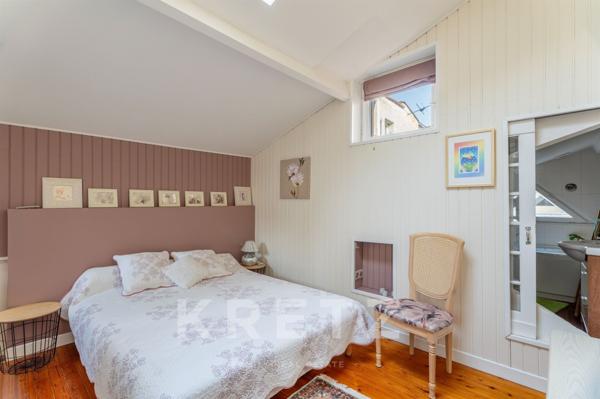 Bordeaux Chartrons : Maison-Loft d'exception avec terrasse, salle de cinéma et garage 100 m2