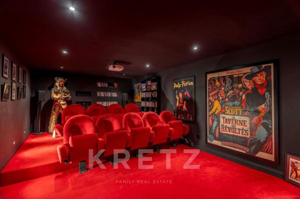 Bordeaux Chartrons : Maison-Loft d'exception avec terrasse, salle de cinéma et garage 100 m2