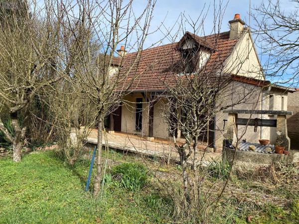 Maison à vendre à Paray-le-Monial en Saône-et-Loire (71600), ref : M-E-CA   
NORD