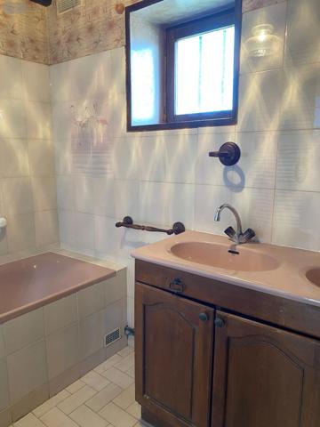 Maison à vendre à Paray-le-Monial en Saône-et-Loire (71600), ref : M-E-CA   
NORD