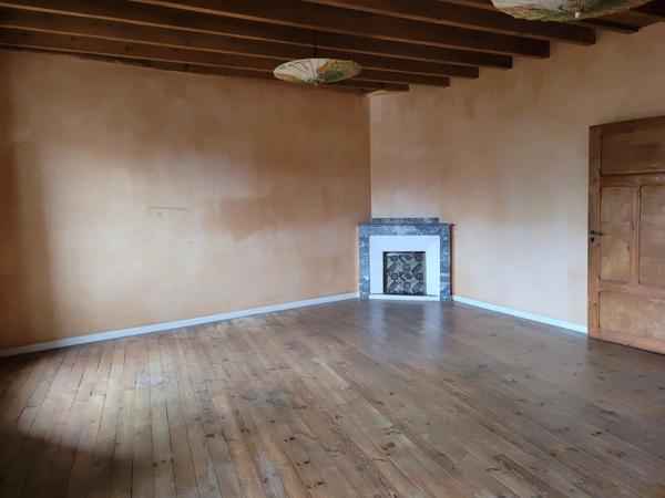 Vente Maison 7 pièces 175 m2 à Alaigne