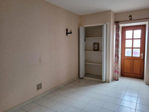 Vente Maison 7 pièces 175 m2 à Alaigne